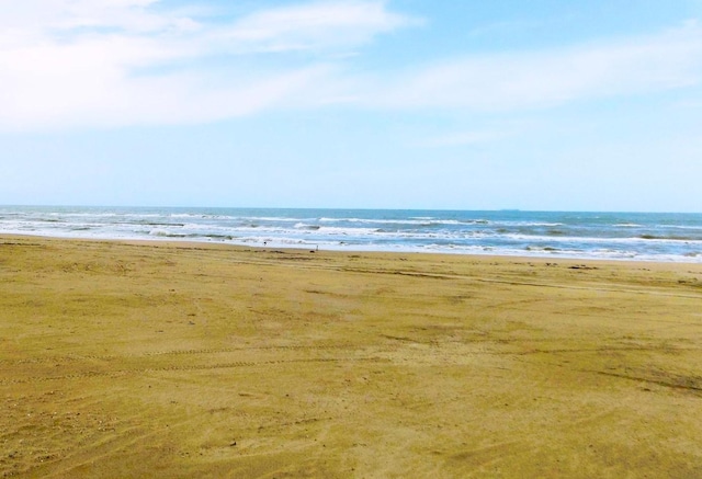 000 Bluewater Hwy, Surfside Beach, TX 77541