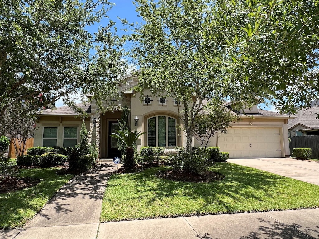 4122 Scenic Valley Ln, Sugar Land, TX 77479 - photo 1