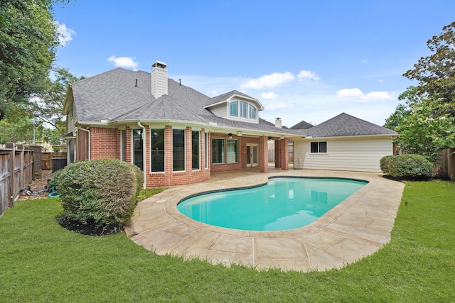 22419 Rippling Shore Ct, Katy, TX 77494 - view of swimming pool with ceiling fan, a fenced backyard, and a patio