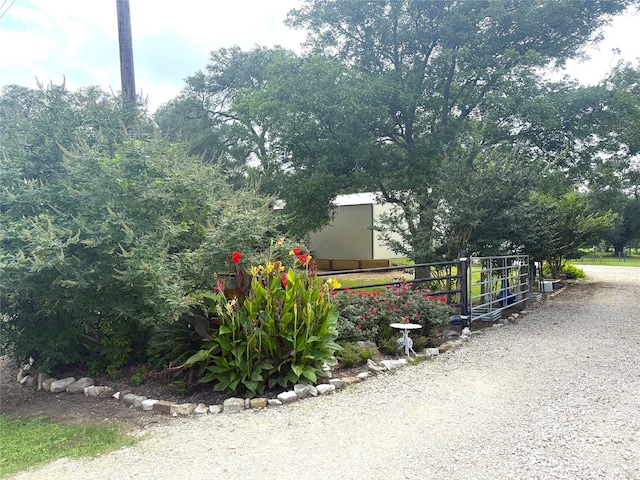 102 Bryan St, Boling, TX 77420 - photo 25