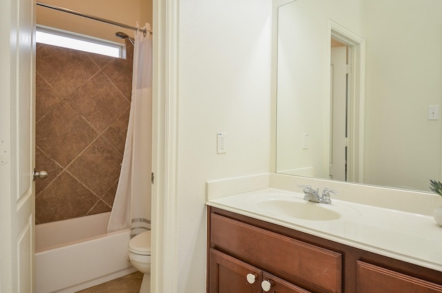 24914 Hazel Ranch Dr, Katy, TX 77494 - bathroom with vanity and shower / bath combo with shower curtain