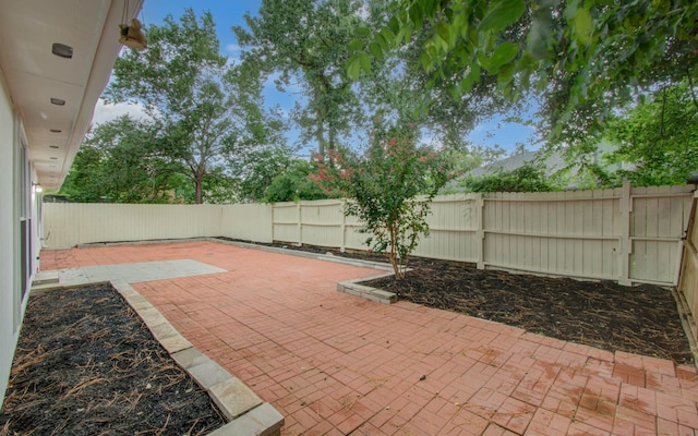 22718 Red Pine Dr, Tomball, TX 77375 - fenced backyard featuring a patio area