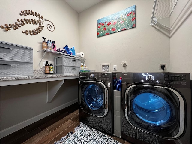 9327 Victory Canyon Ln, Tomball, TX 77375 - laundry area featuring washing machine and dryer and wood finish floors