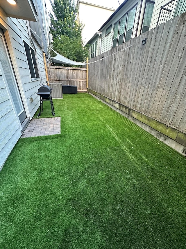 311 Eado Park Cir, Houston, TX 77020 - view of fenced backyard