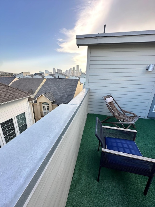 311 Eado Park Cir, Houston, TX 77020 - view of balcony