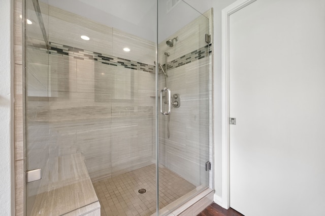 3518 Grove Oaks Dr, Houston, TX 77339 - full bath with a shower stall and recessed lighting