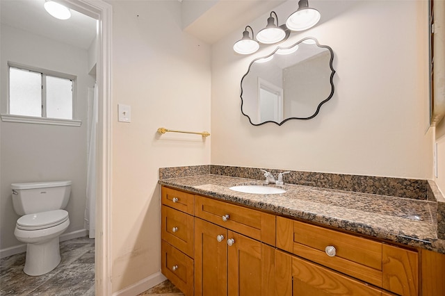 13506 Sherwood St, Sugar Land, TX 77498 - full bath with vanity and baseboards
