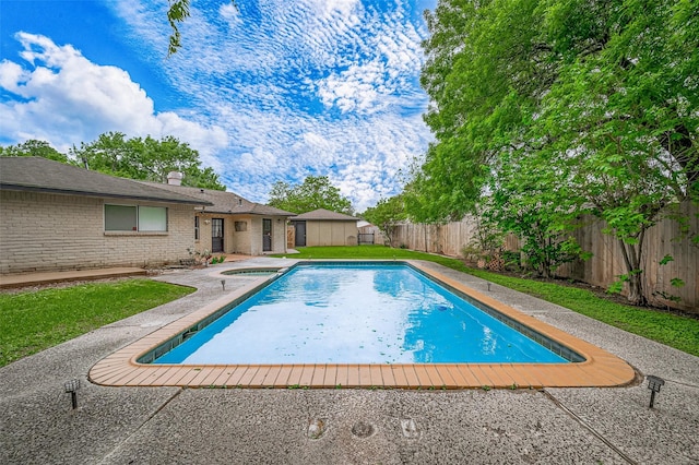 13506 Sherwood St, Sugar Land, TX 77498 - view of swimming pool featuring a fenced backyard, a patio, and a pool with connected hot tub