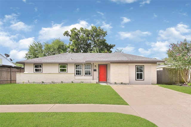 3304 Thornwood Dr, Pasadena, TX 77503 - photo 1