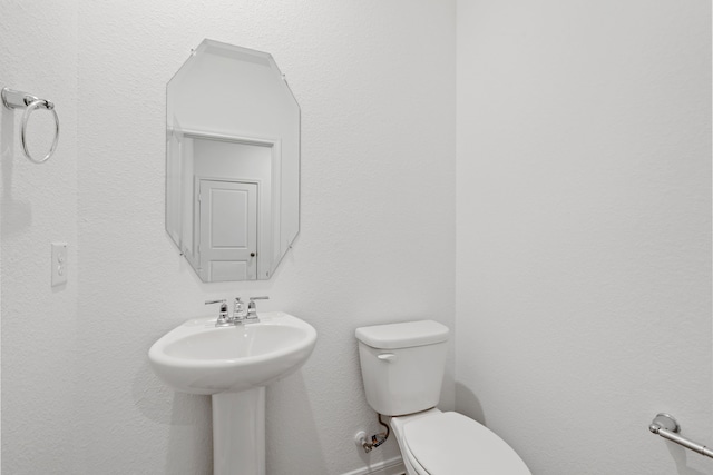 9019 Cedar Cres, Baytown, TX 77521 - photo 4