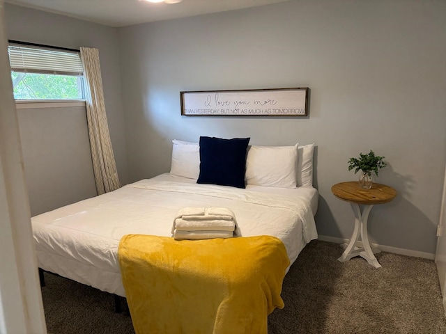 1529 Wirt Rd Unit 6, Houston, TX 77055 - carpeted bedroom featuring baseboards