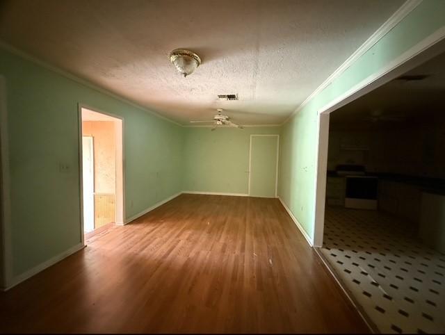 802 Matamoros Dr, Rosenberg, TX 77471 - photo 5
