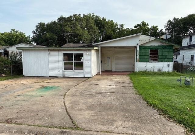 802 Matamoros Dr, Rosenberg, TX 77471 - photo 1