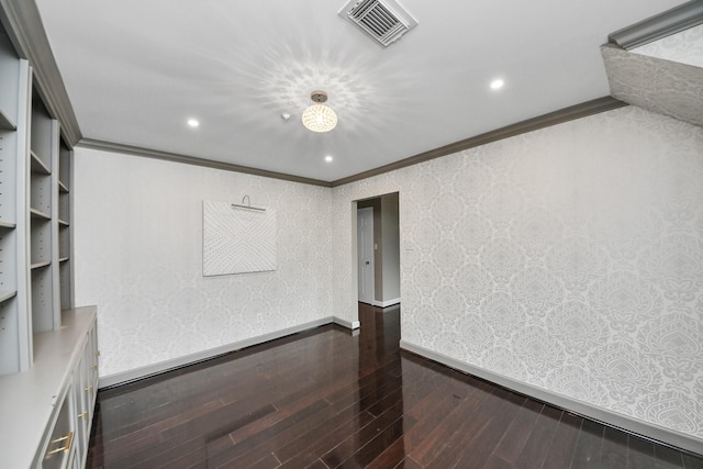 606 Montclair Blvd, Sugar Land, TX 77478 - unfurnished room with wallpapered walls, wood finished floors, ornamental molding, and recessed lighting