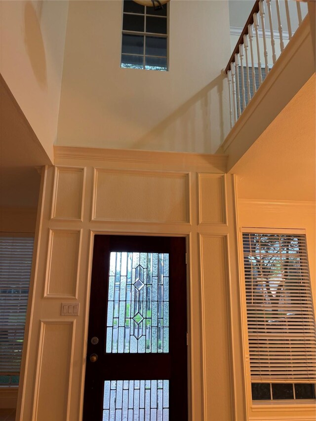 17427 Marigold Dr, Sugar Land, TX 77479 - entryway with a towering ceiling