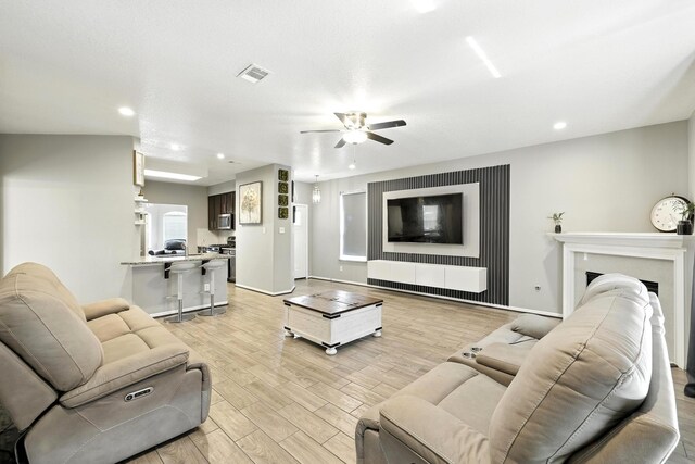 22519 Hamlet Park Ct, Spring, TX 77373 - photo 5