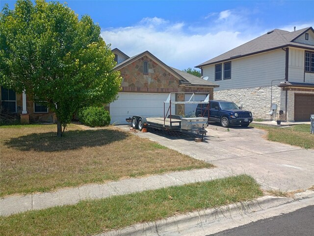 1684 Twin Cv, Kyle, TX 78640 - photo 1