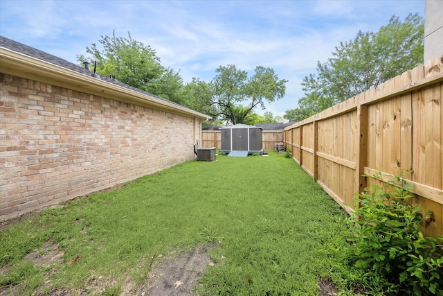 12502 Nova Dr, Houston, TX 77077 - fenced backyard with a storage shed
