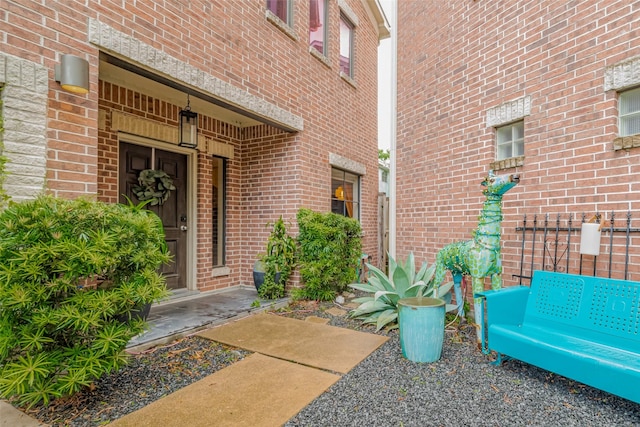 308 Dennis St, Houston, TX 77006 - property entrance with brick siding