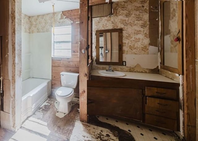 222 E Southland Ave, Alvin, TX 77511 - bathroom featuring vanity and  shower combination