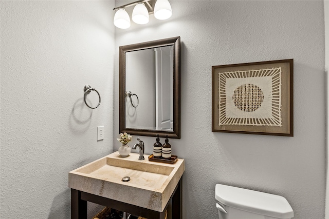 13819 Windward Harbor Ct, Houston, TX 77059 - bathroom with toilet and vanity