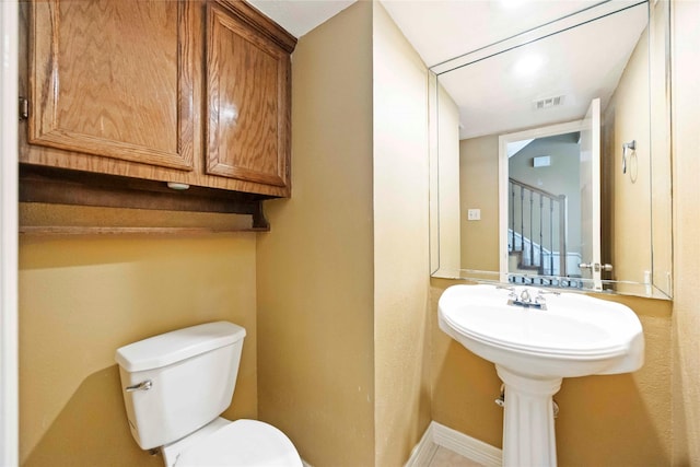 11510 Pagoda Dr, Houston, TX 77477 - half bathroom with toilet