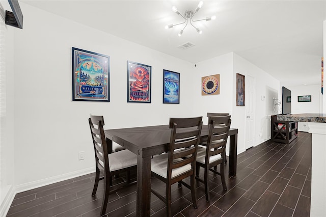 1860 White Oak Dr Unit 251, Houston, TX 77009 - dining room with a chandelier and wood finish floors