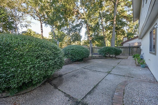 2903 Valley Rose Dr, Kingwood, TX 77339 - fenced backyard featuring a patio