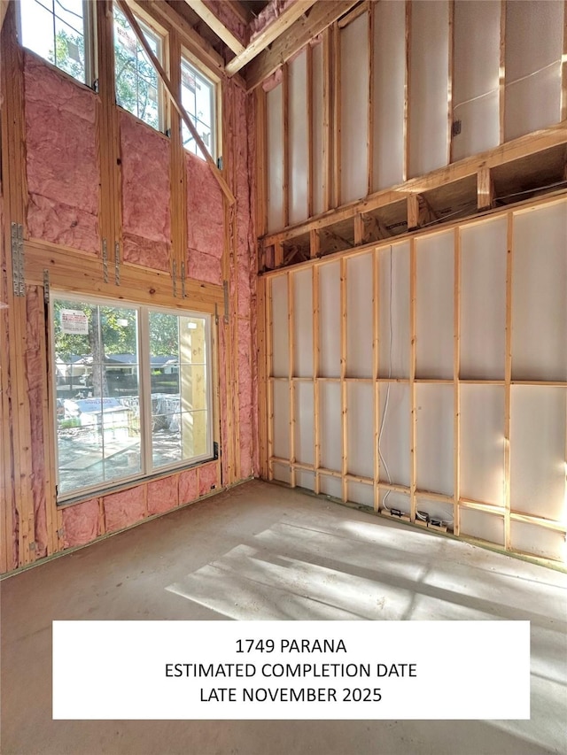 1749 Parana Dr, Houston, TX 77080 - miscellaneous room featuring a high ceiling