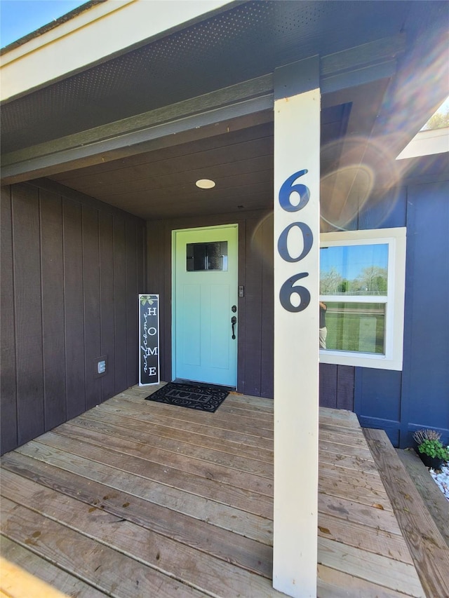 606 E Ahldag St, Wharton, TX 77488 - doorway to property