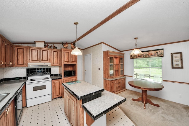 13891 Creighton Rd, Conroe, TX 77302