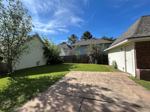 2802 Grants River Cir, Sugar Land, TX 77479 - fenced backyard with a patio