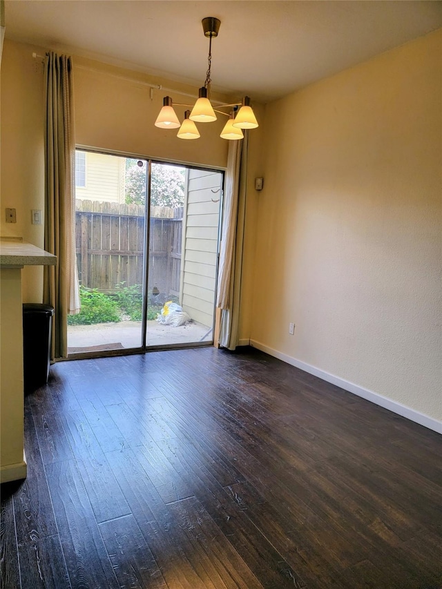 1515 Sandy Springs Rd Unit 1903, Houston, TX 77042 - unfurnished room featuring dark wood-style floors and baseboards