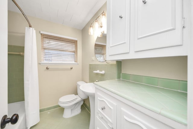 2215 Gardenia Dr, Houston, TX 77018 - full bath with tile patterned floors and vanity