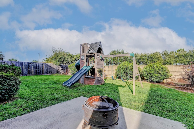 2961 Autumn Brook Ln, League City, TX 77573 - view of playground with a fenced backyard