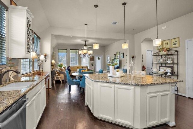 19703 Lakeside Pointe Ct, Richmond, TX 77407