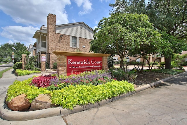 10615 Briar Forest Dr Unit 402, Houston, TX 77042 - community sign featuring an attached garage