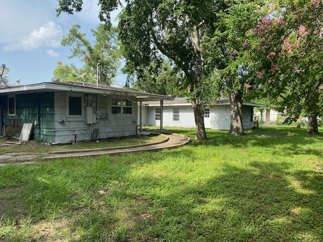 705 W Norris St, El Campo, TX 77437 - photo 17