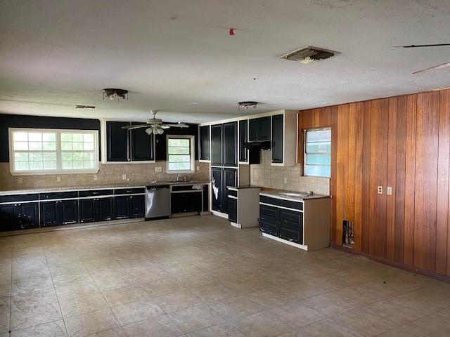 705 W Norris St, El Campo, TX 77437 - photo 4