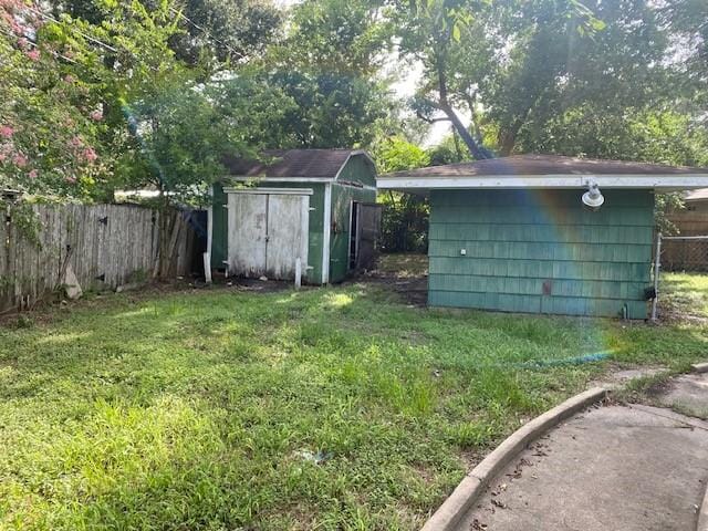705 W Norris St, El Campo, TX 77437 - photo 23