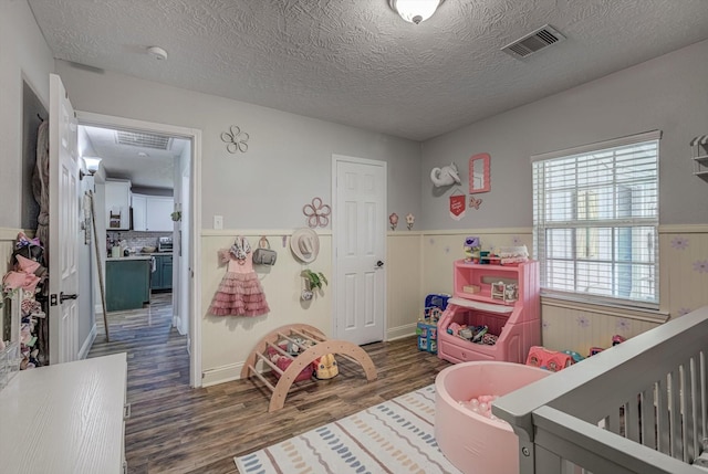302 E Kay St, Dayton, TX 77535 - photo 32