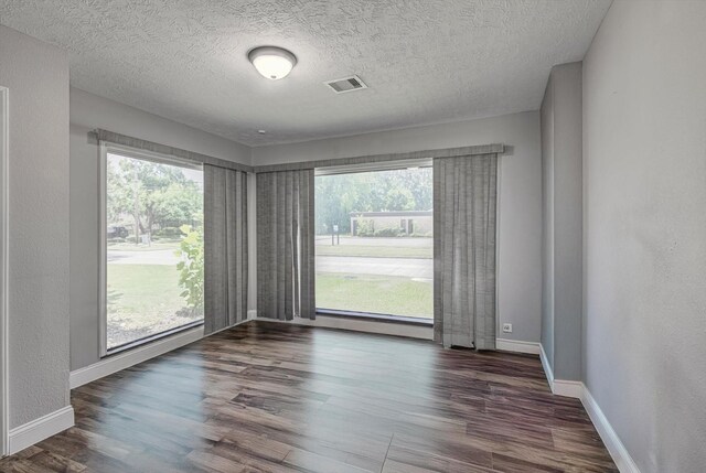 302 E Kay St, Dayton, TX 77535 - photo 35