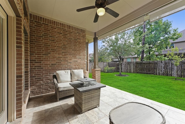 6 Inland Prairie Dr, Tomball, TX 77375 - fenced backyard featuring a patio, a ceiling fan, and outdoor lounge area