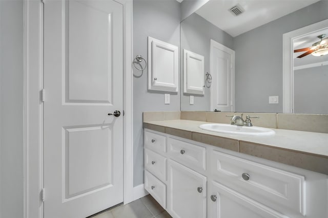 542 Bomar St, Houston, TX 77006 - bathroom with vanity, tile patterned flooring, and ceiling fan