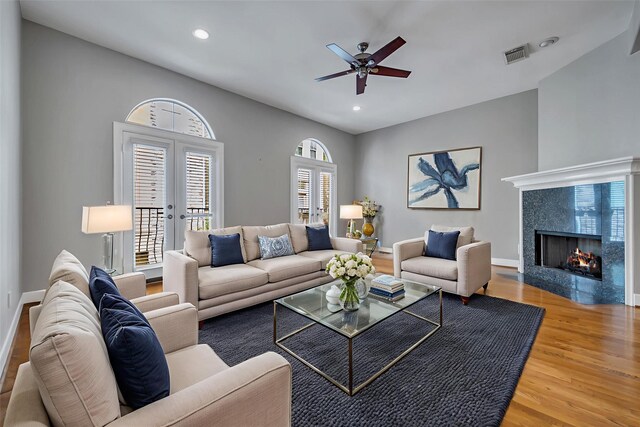 542 Bomar St, Houston, TX 77006 - photo 15