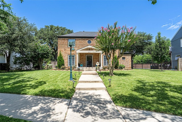 3217 Parkwood Dr, Houston, TX 77021 - view of front of house with brick siding