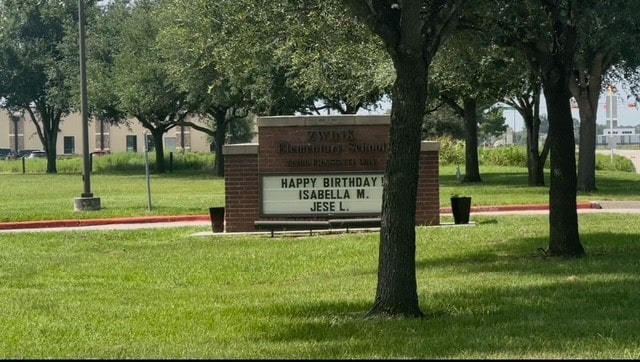 22223 Ebbets Field Dr, Spring, TX 77389 - community / neighborhood sign with a lawn