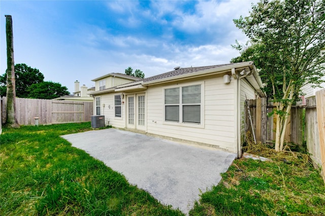 20218 Cypresswood Gln, Spring, TX 77373 - rear view of property with a patio area and a fenced backyard