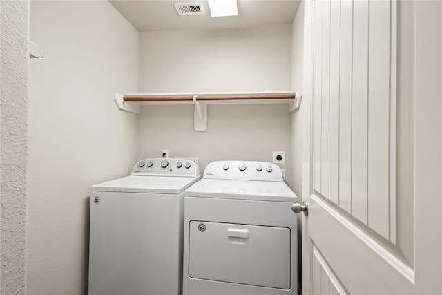 187 Black Swan Pl, The Woodlands, TX 77354 - laundry room with washer and dryer