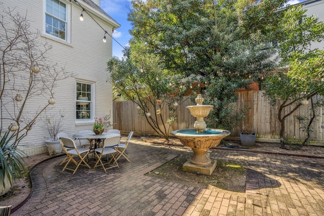 2248 Robinhood St, Houston, TX 77005 - view of patio / terrace